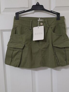 Olive Green Women's Cargo Mini Skirt